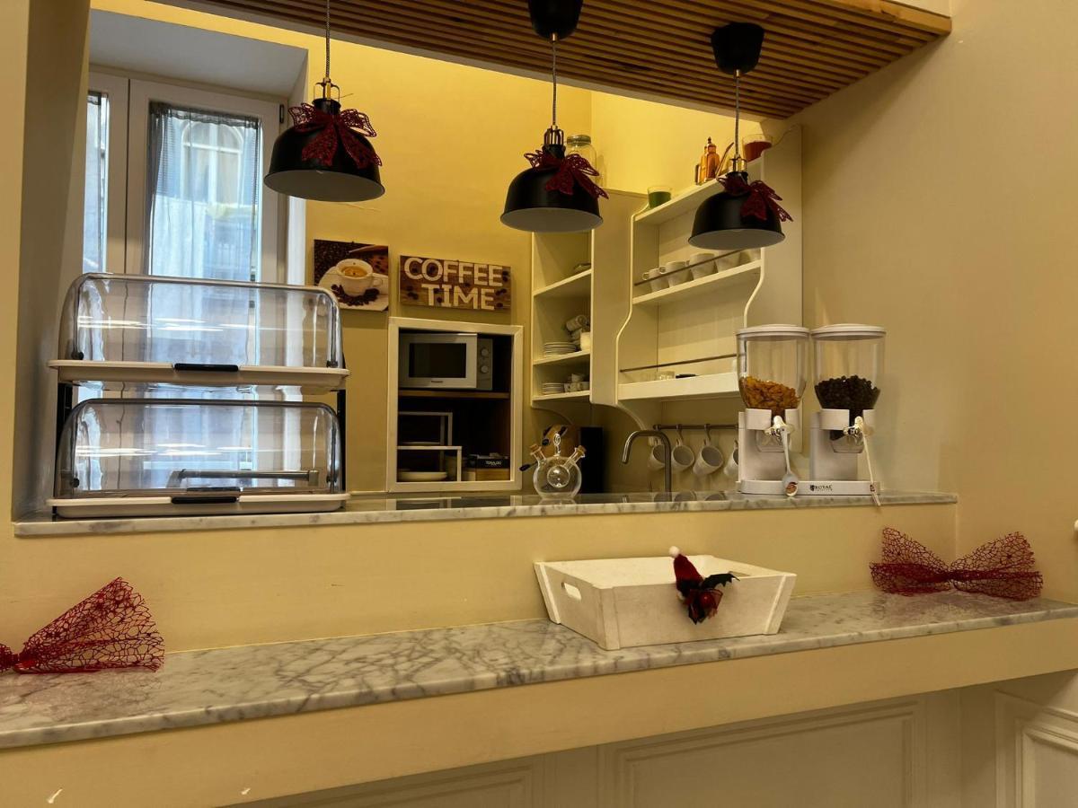 Victoria Hotel B&B Neapol Zewnętrze zdjęcie